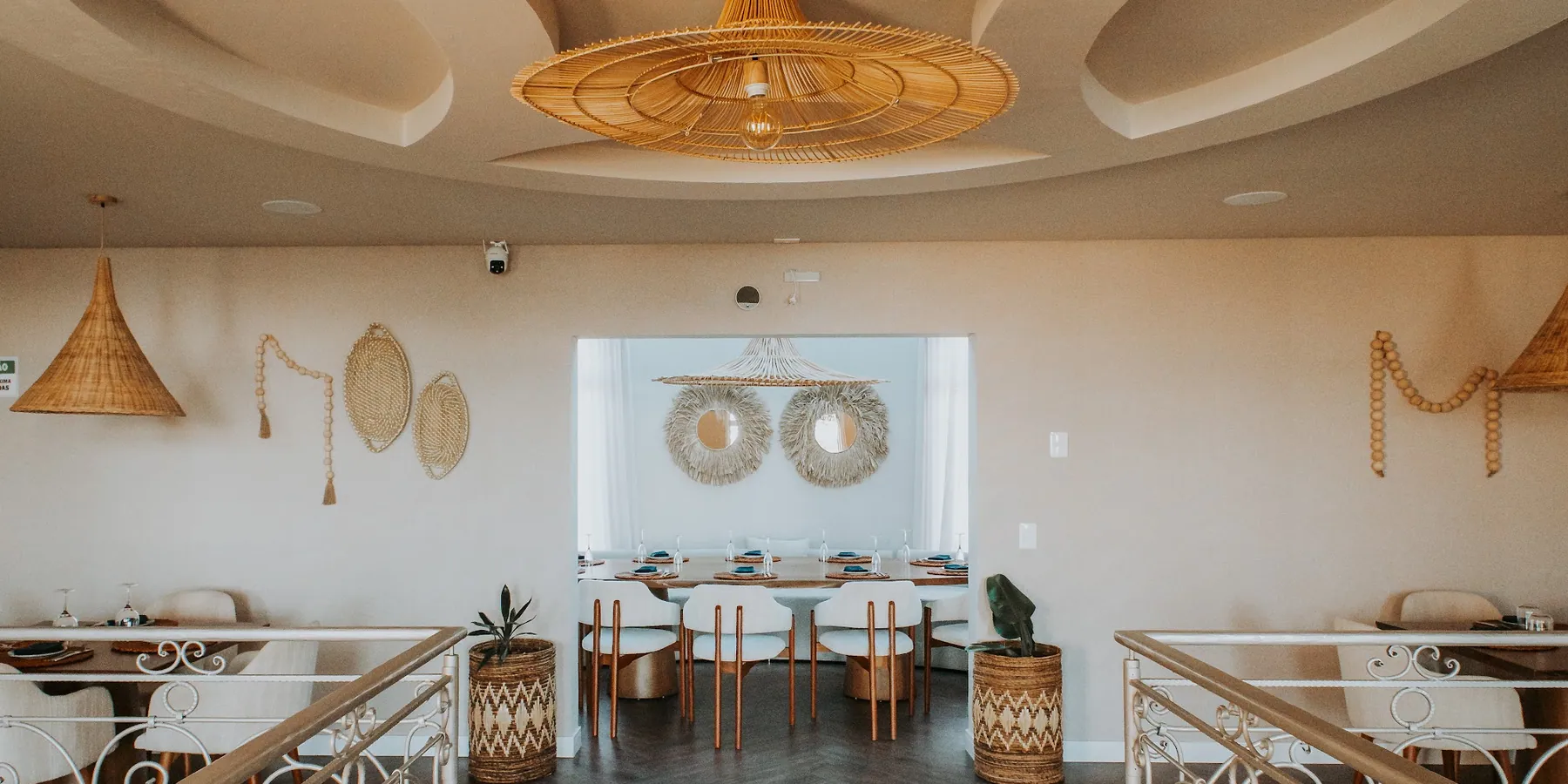 O salão do restaurante.